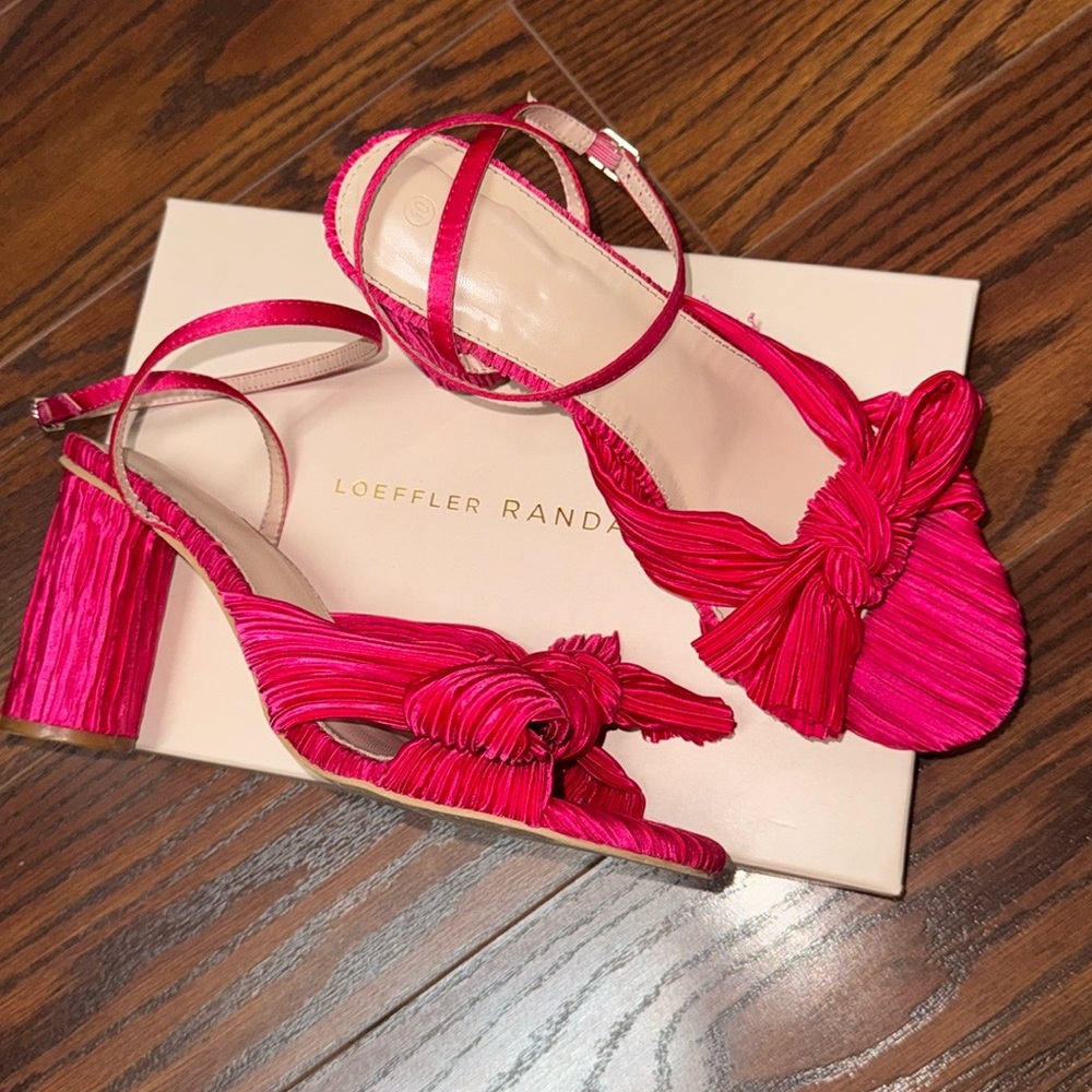 Hot pink ribbon Camellia style Pleated Knot Heeled Sandal Size 10